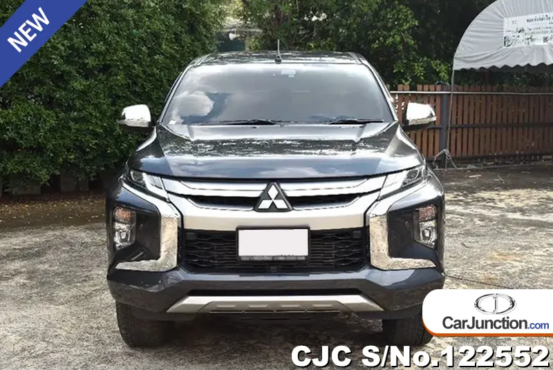 Mitsubishi Triton in Black for Sale Image 4