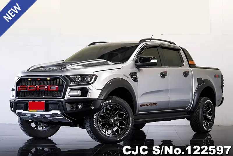 Ford Ranger in Gray for Sale Image 3