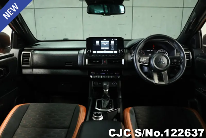Mitsubishi Triton in Orange for Sale Image 4