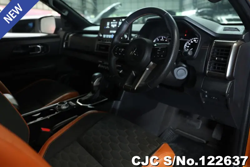 Mitsubishi Triton in Orange for Sale Image 5