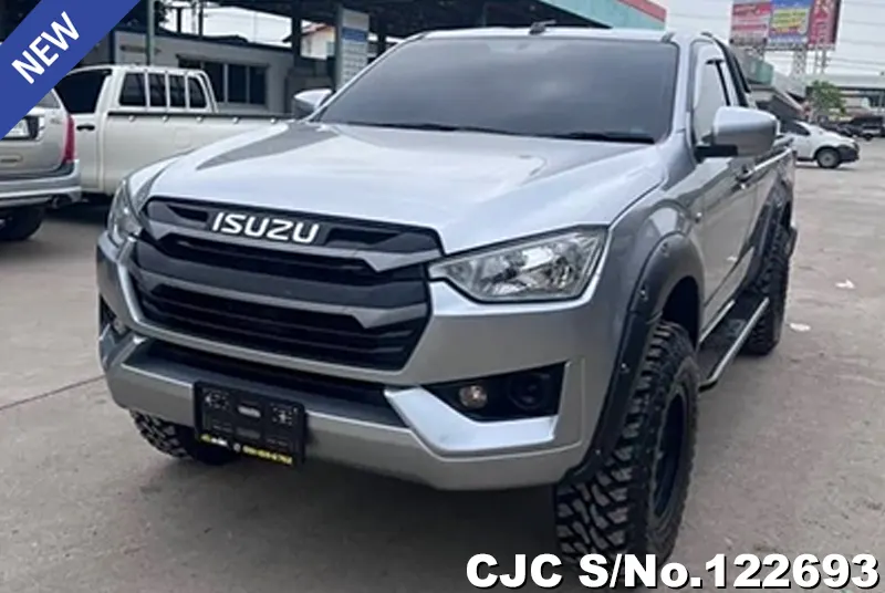 Isuzu D-Max in Gray for Sale Image 3