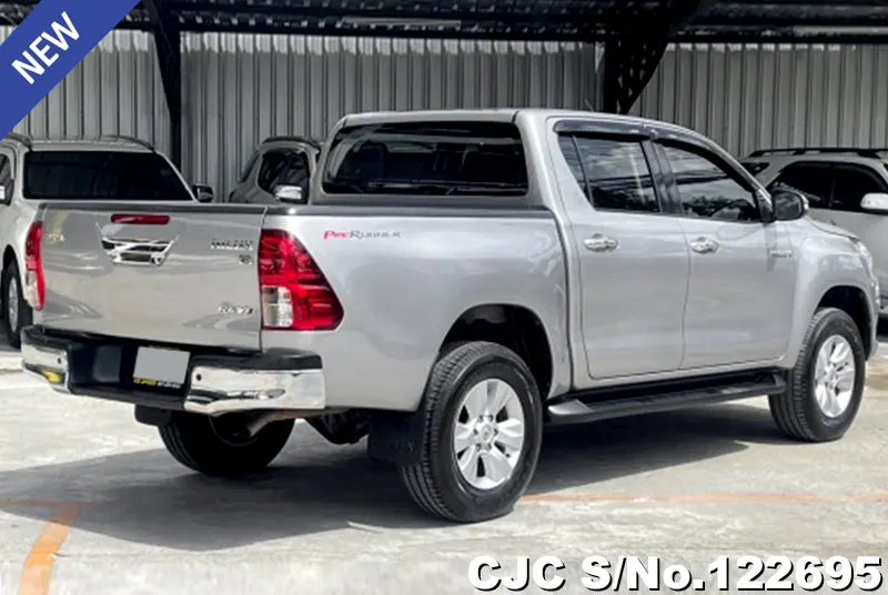 Toyota Hilux in Silver for Sale Image 1