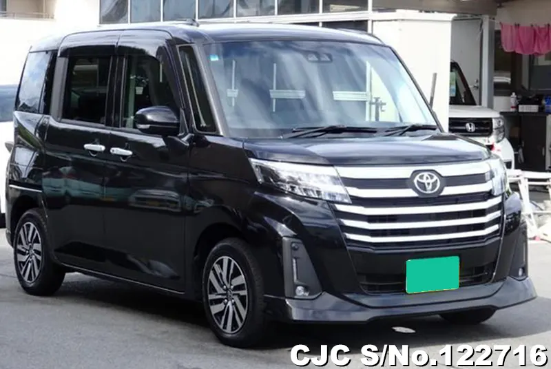 Toyota / Roomy 2024