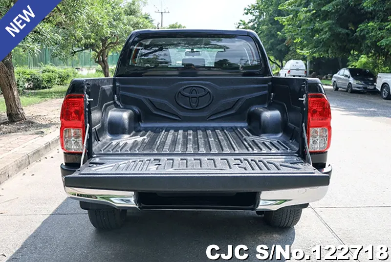 Toyota Hilux in Black for Sale Image 5