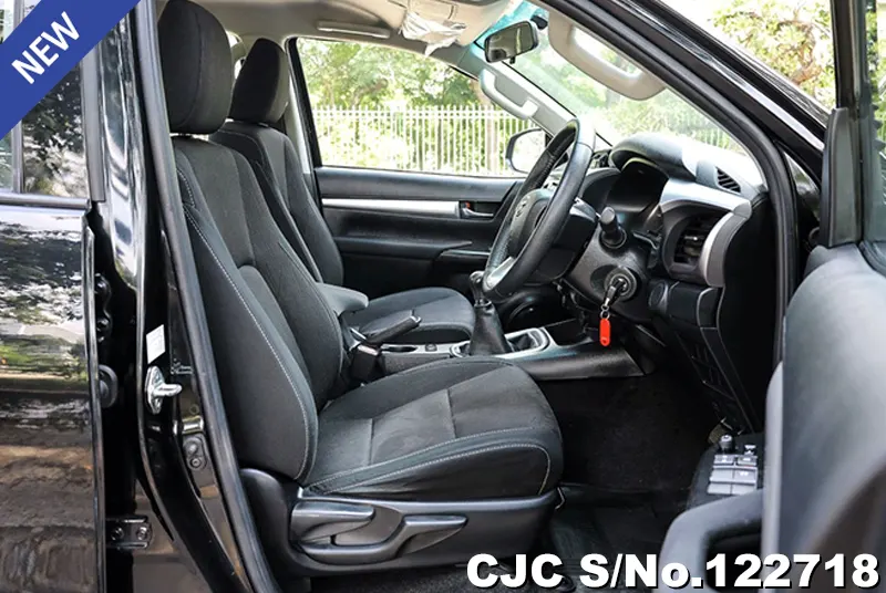 Toyota Hilux in Black for Sale Image 7