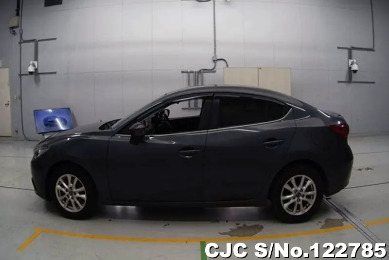Mazda Axela in Gray for Sale Image 5