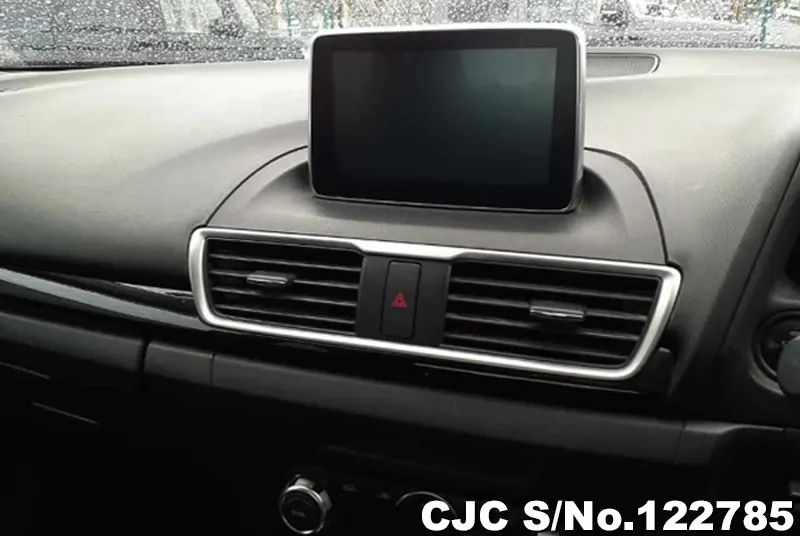 Mazda Axela in Gray for Sale Image 9