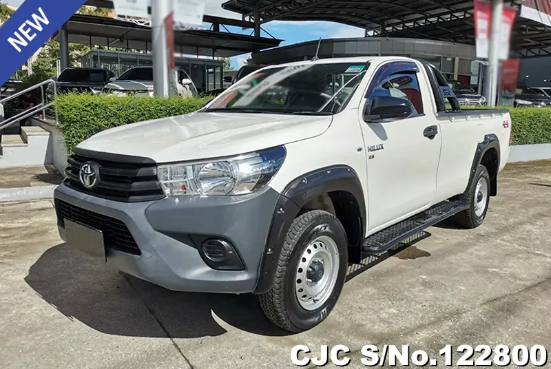 Toyota Hilux in White for Sale Image 1