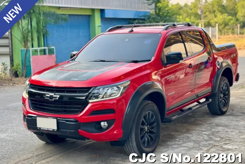 Chevrolet Colorado in Red for Sale Image 2
