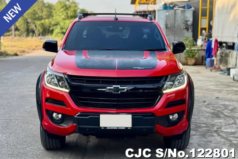 Chevrolet Colorado in Red for Sale Image 3