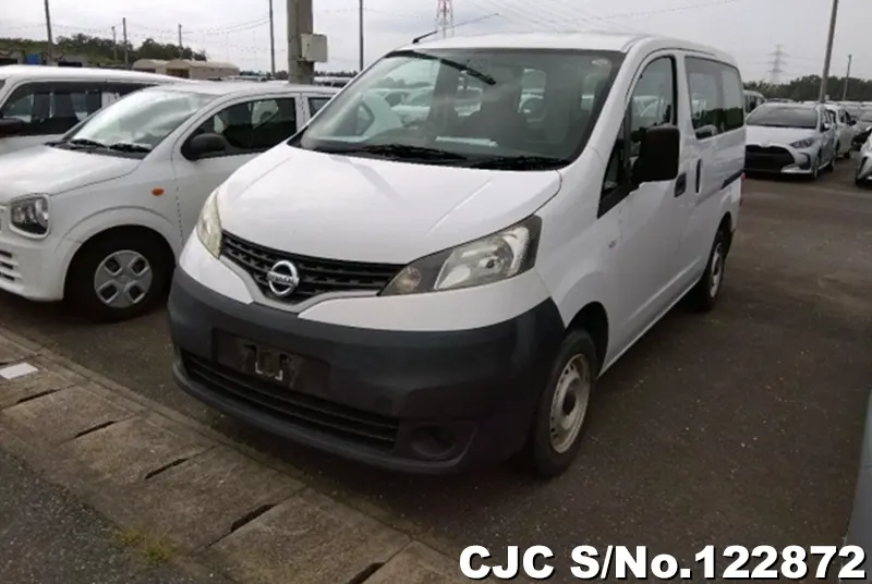 Nissan / NV200 2017