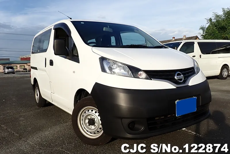 Nissan / NV200 2019