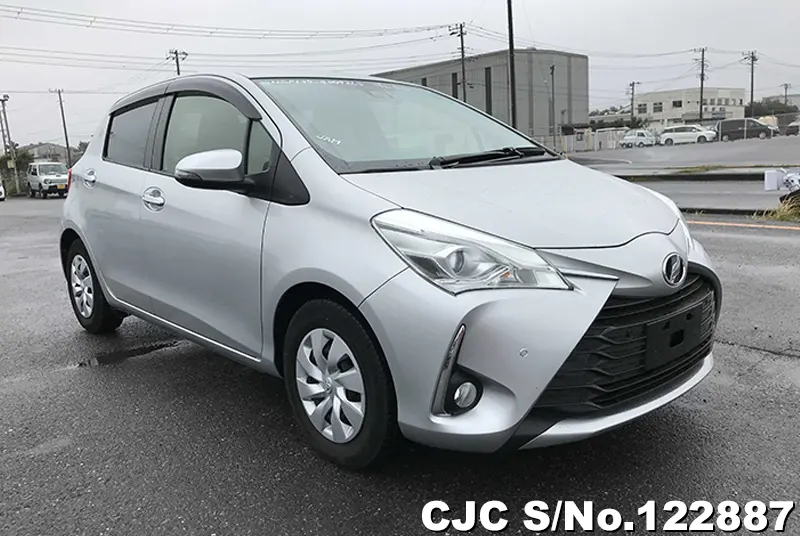 Toyota / Vitz 2019