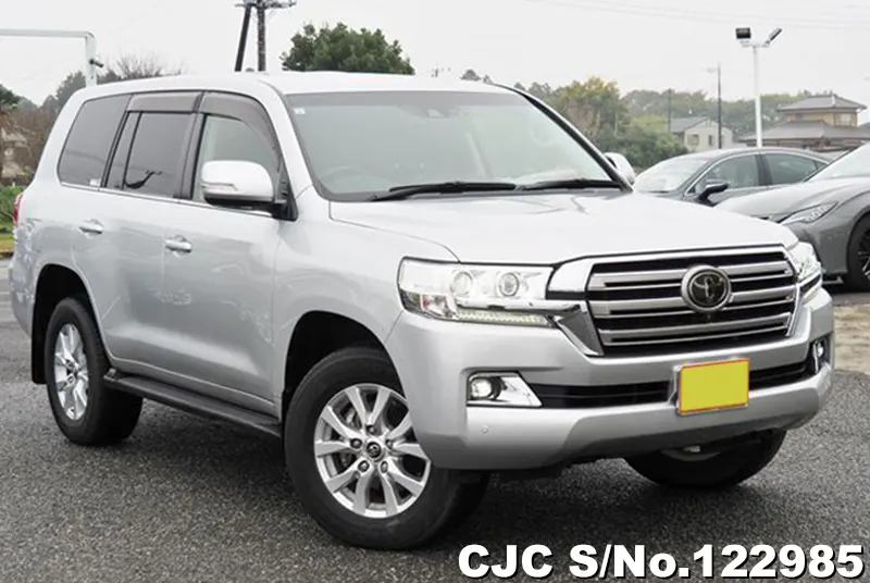 Toyota / Land Cruiser 2021