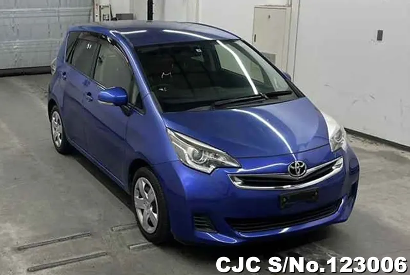 Toyota / Ractis 2015