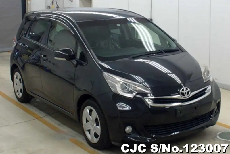 Toyota / Ractis 2016