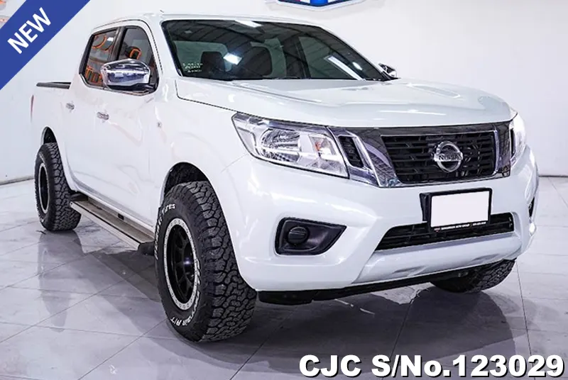 Nissan Navara in White for Sale Image 0