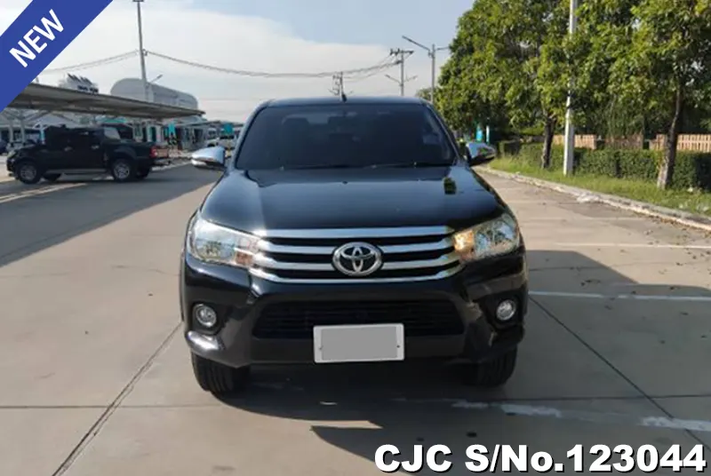 Toyota Hilux in Black for Sale Image 3