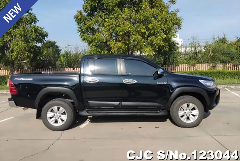 Toyota Hilux in Black for Sale Image 5