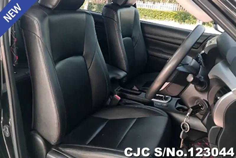 Toyota Hilux in Black for Sale Image 7