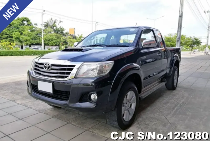 Toyota Hilux in Black for Sale Image 0