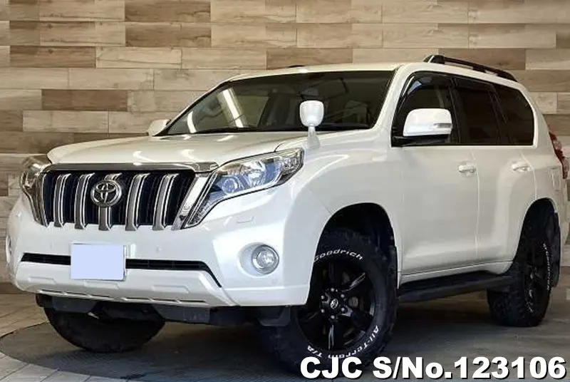 Toyota / Land Cruiser Prado 2015
