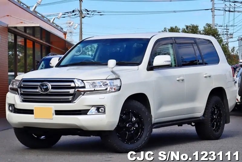 Toyota / Land Cruiser 2016
