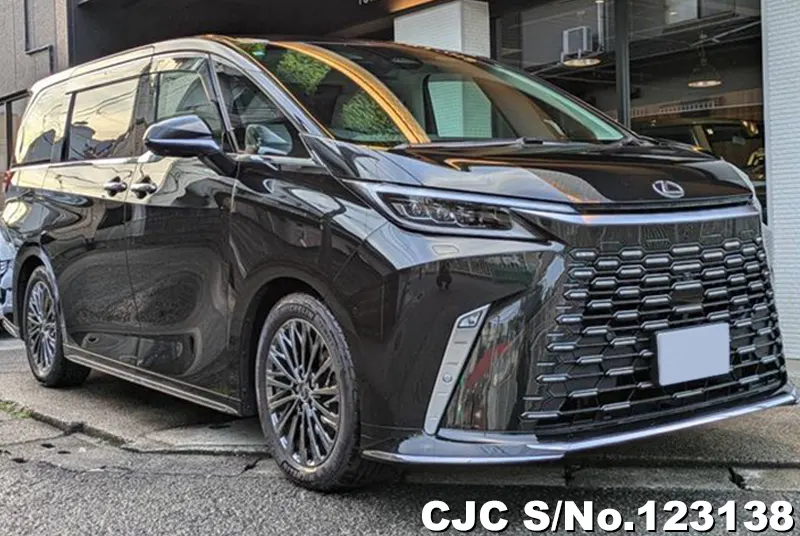 Lexus / LM500h 2024