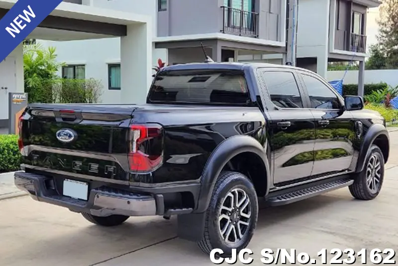 Ford Ranger in Black for Sale Image 2