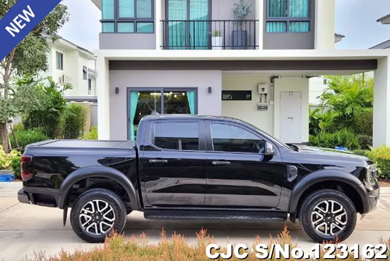 Ford Ranger in Black for Sale Image 5