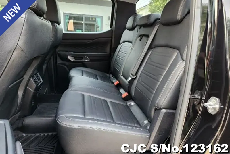 Ford Ranger in Black for Sale Image 11