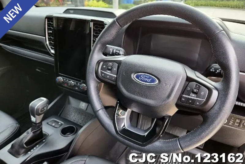 Ford Ranger in Black for Sale Image 12
