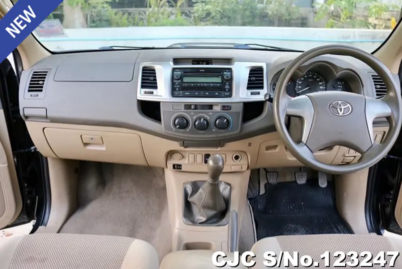 Toyota Hilux in Black for Sale Image 6
