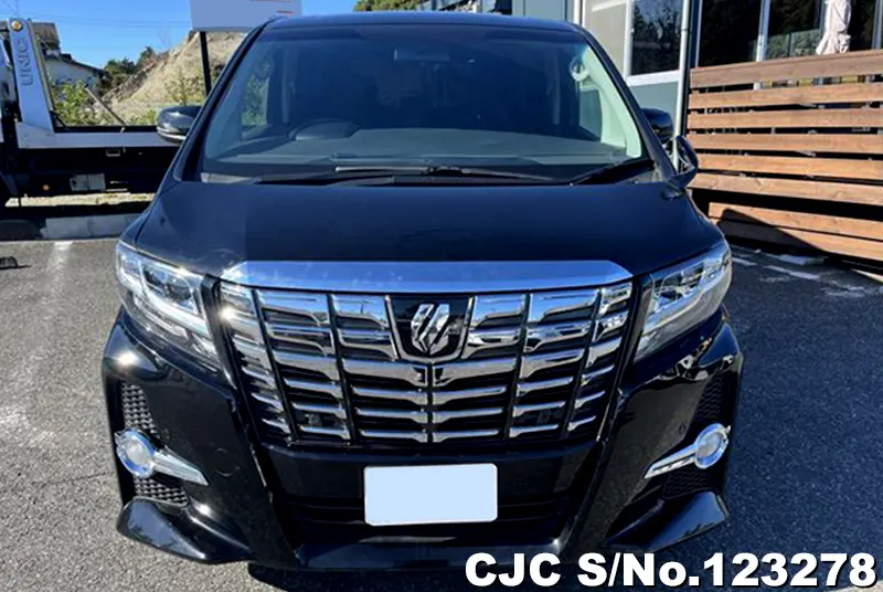 Toyota / Alphard 2016