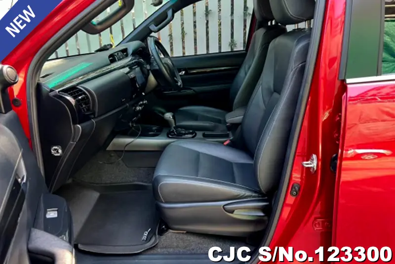 Toyota Hilux in Red for Sale Image 9