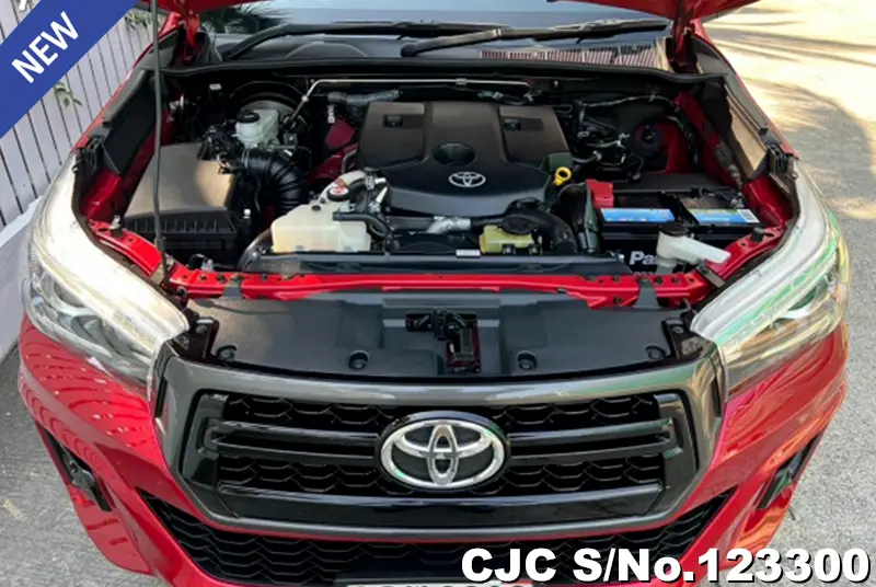 Toyota Hilux in Red for Sale Image 12
