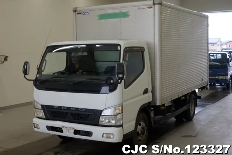 Mitsubishi / Canter 2003