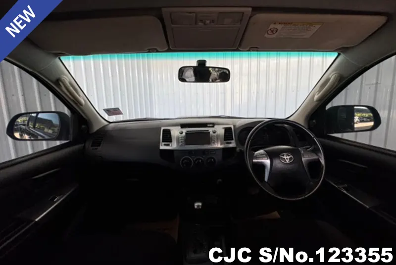Toyota Hilux in Black for Sale Image 7