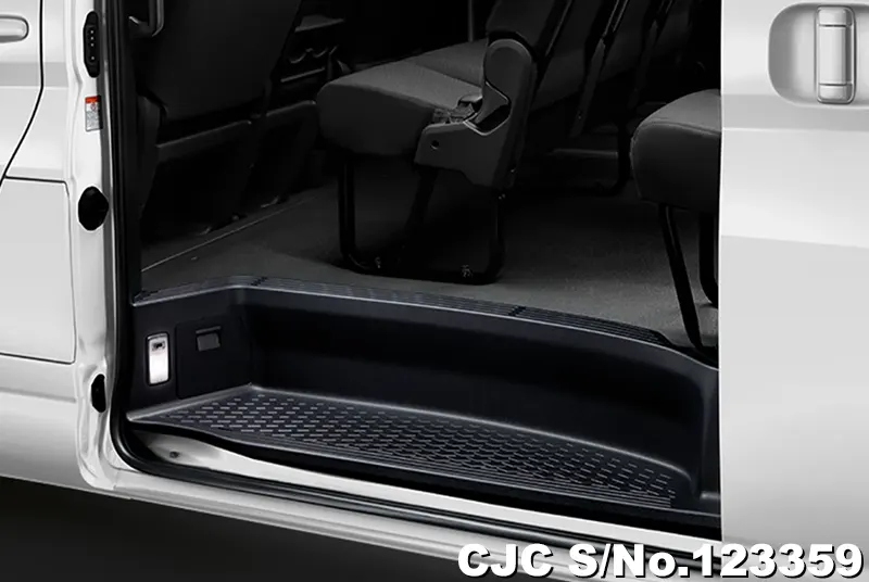 2026 Toyota / Hiace / Commuter Stock No. 123359