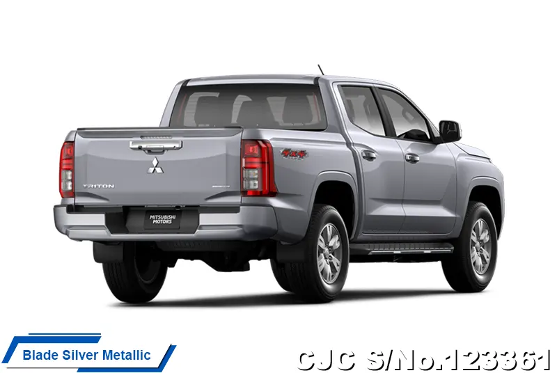 Mitsubishi Triton in Jet Black Mica for Sale Image 5