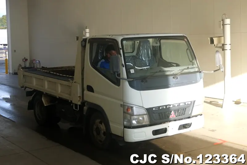 Mitsubishi / Canter 2006