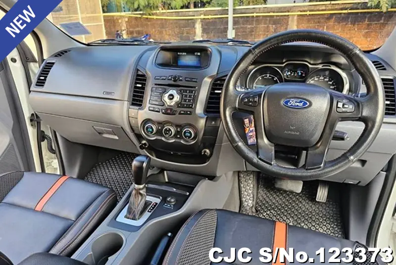 Ford Ranger in White for Sale Image 6