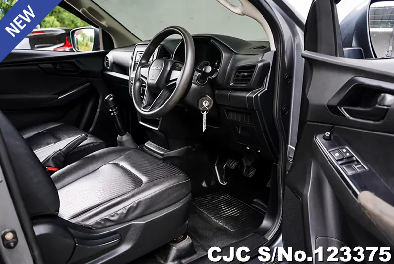 Isuzu D-Max in Gray for Sale Image 11