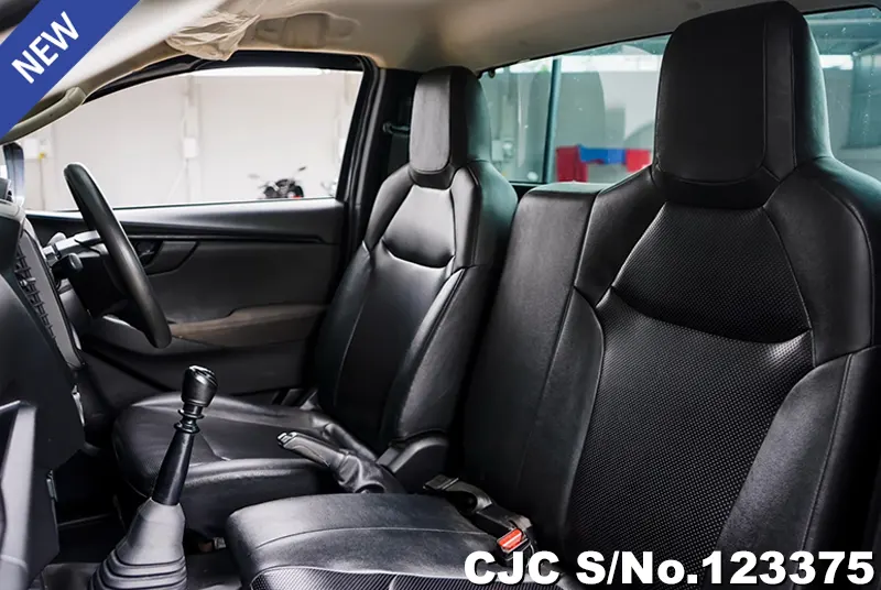 Isuzu D-Max in Gray for Sale Image 15