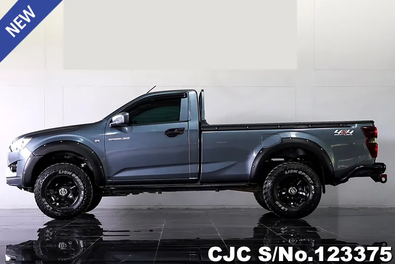 Isuzu D-Max in Gray for Sale Image 7