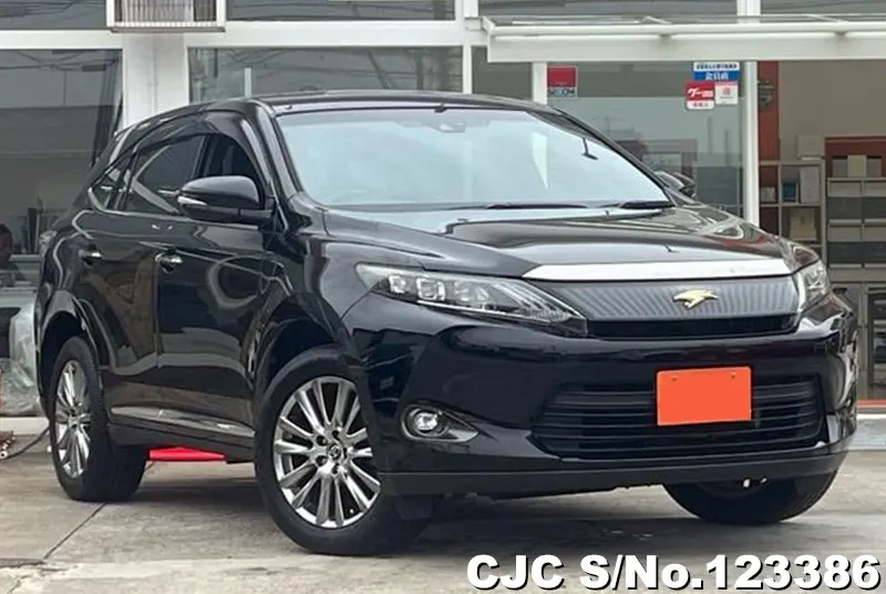 Toyota / Harrier 2015