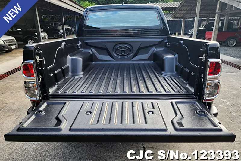 Toyota Hilux in Black for Sale Image 6