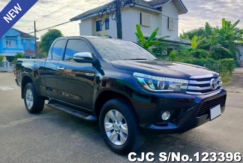 Toyota Hilux in Black for Sale Image 0