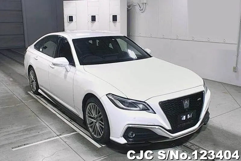 Toyota / Crown 2021