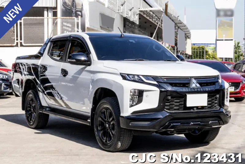 Mitsubishi / Triton 2022